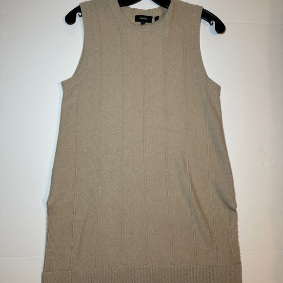 Theory 100% Cashmere Sweater Vest Size M - Picture 5 of 9
